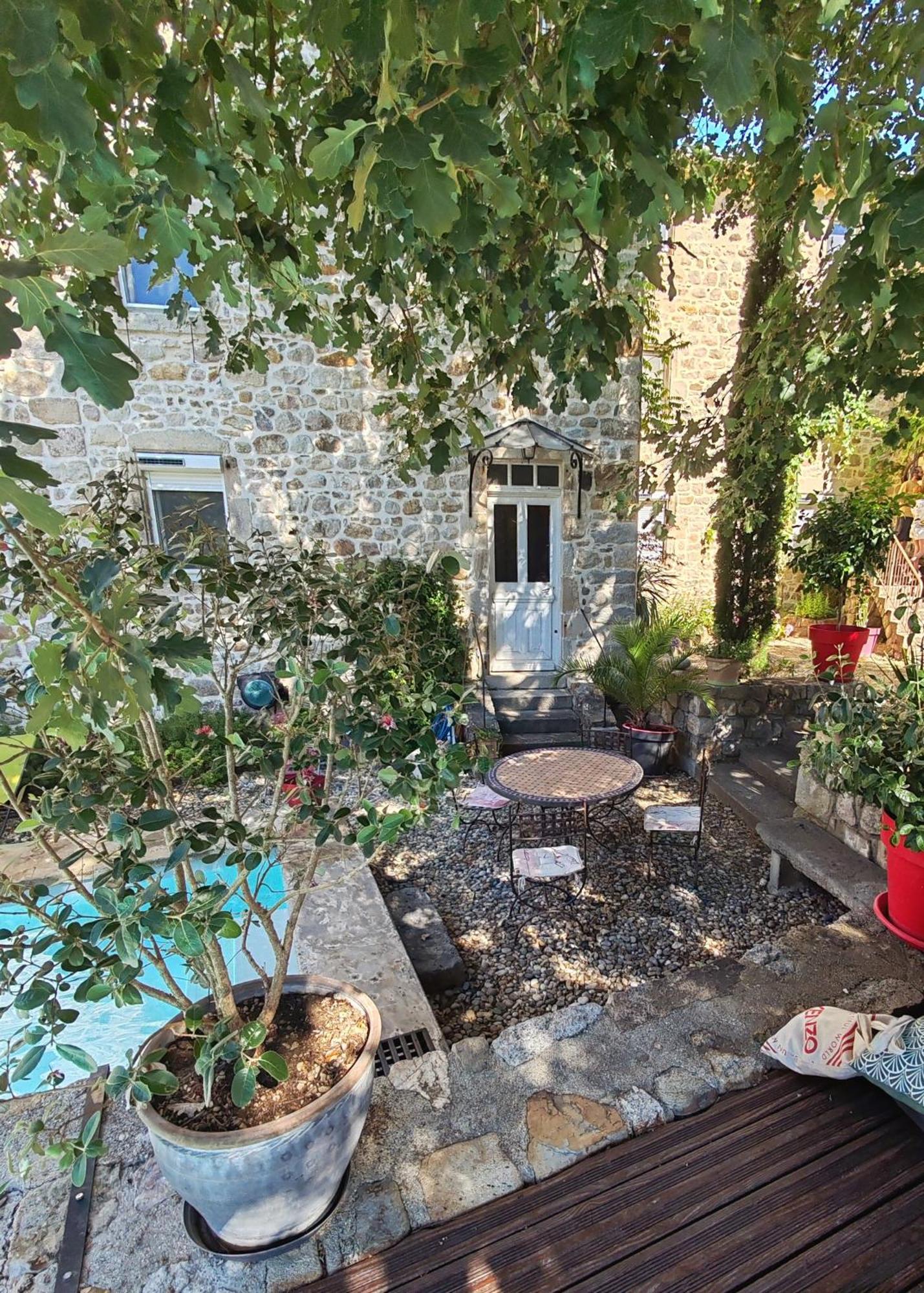 Le Mas De La Musardiere Chambres D Hotes Les Assions Exteriör bild